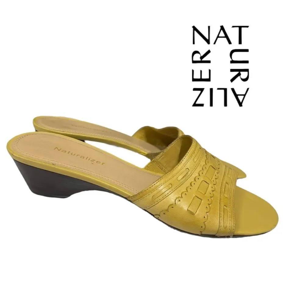 Naturalizer Women's Yellow Leather Slide Summer Sandals 8.5  8.5N